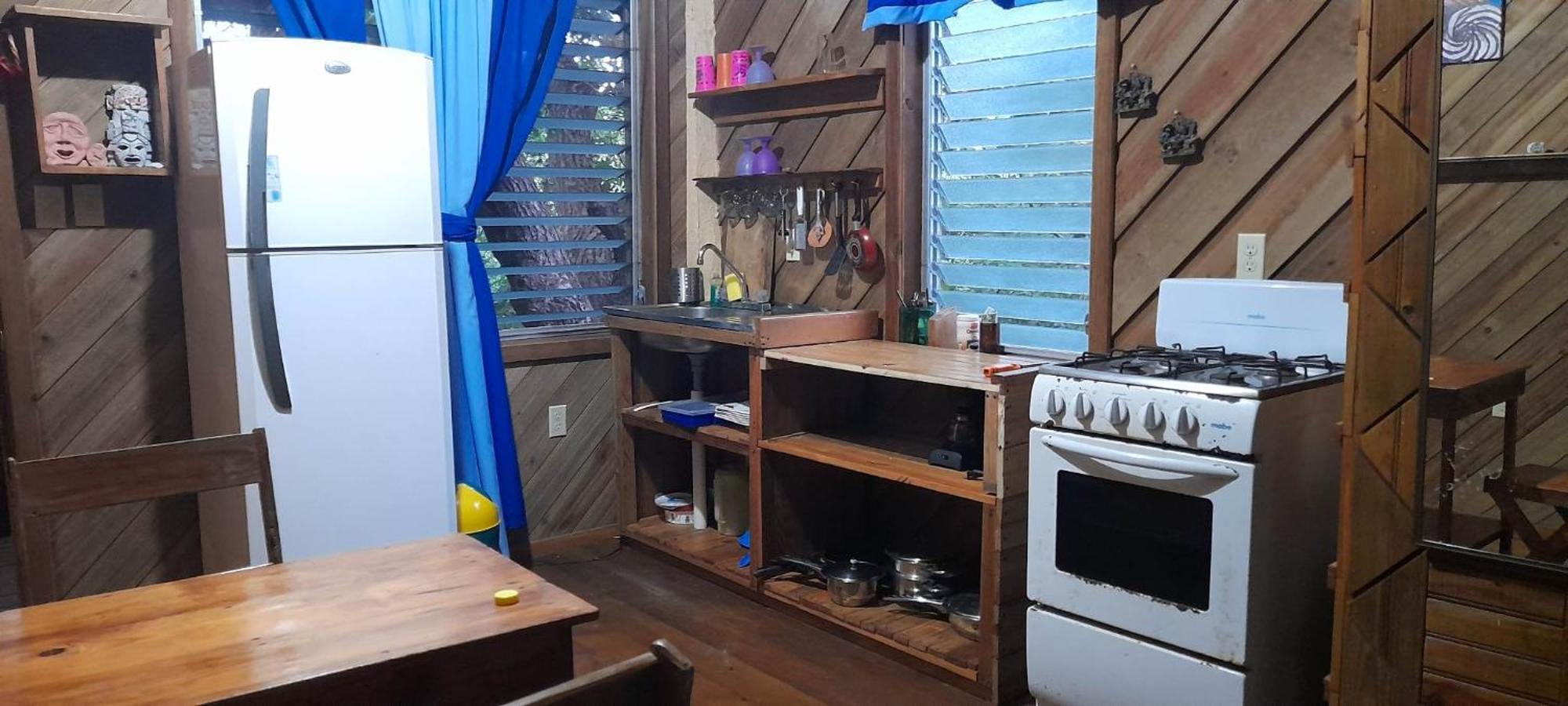 Apartments Chez Milady Utila Kültér fotó
