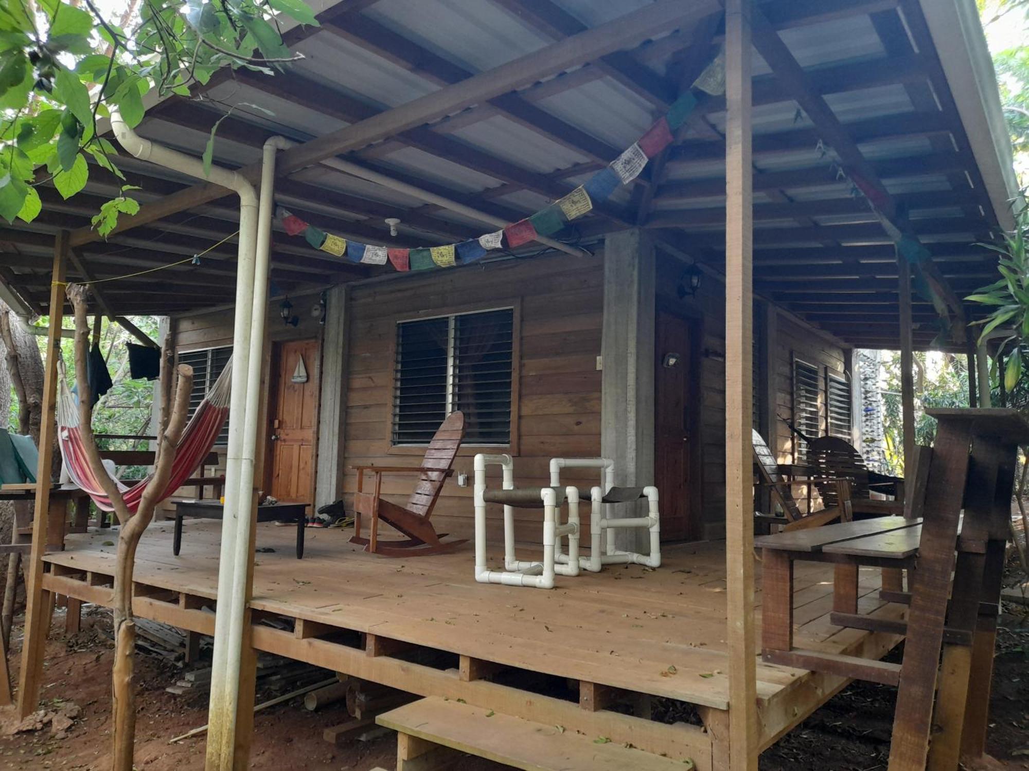 Apartments Chez Milady Utila Kültér fotó